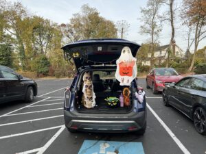 Goldsteins-Funeral-Home-Ambler Trunk of Treat